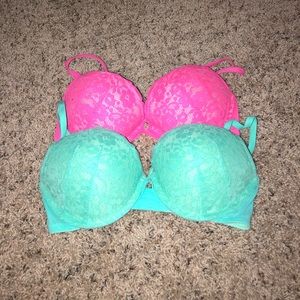 Gills Hicks Bra Bundle both size 34D